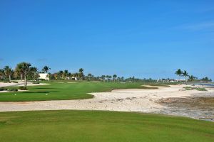 Punta Espada 18th Forward